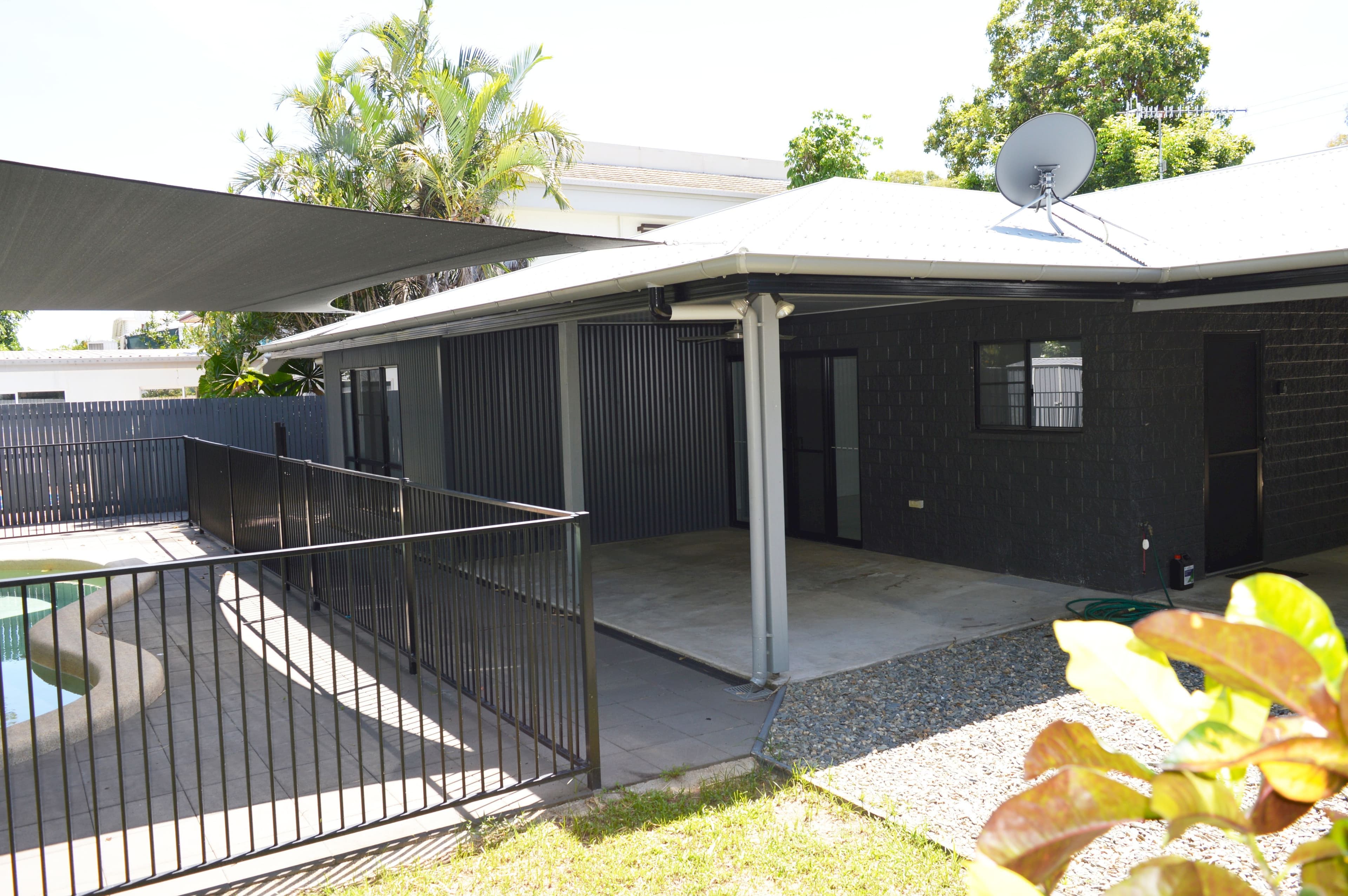 161 Reid Road, Wongaling Beach QLD 4852, Wongaling Beach - Thumbnail 2