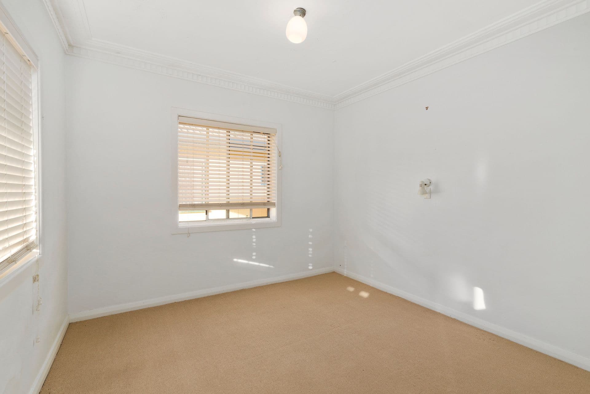 10 Lord Street, Coolangatta QLD 4225, Coolangatta - Thumbnail 4