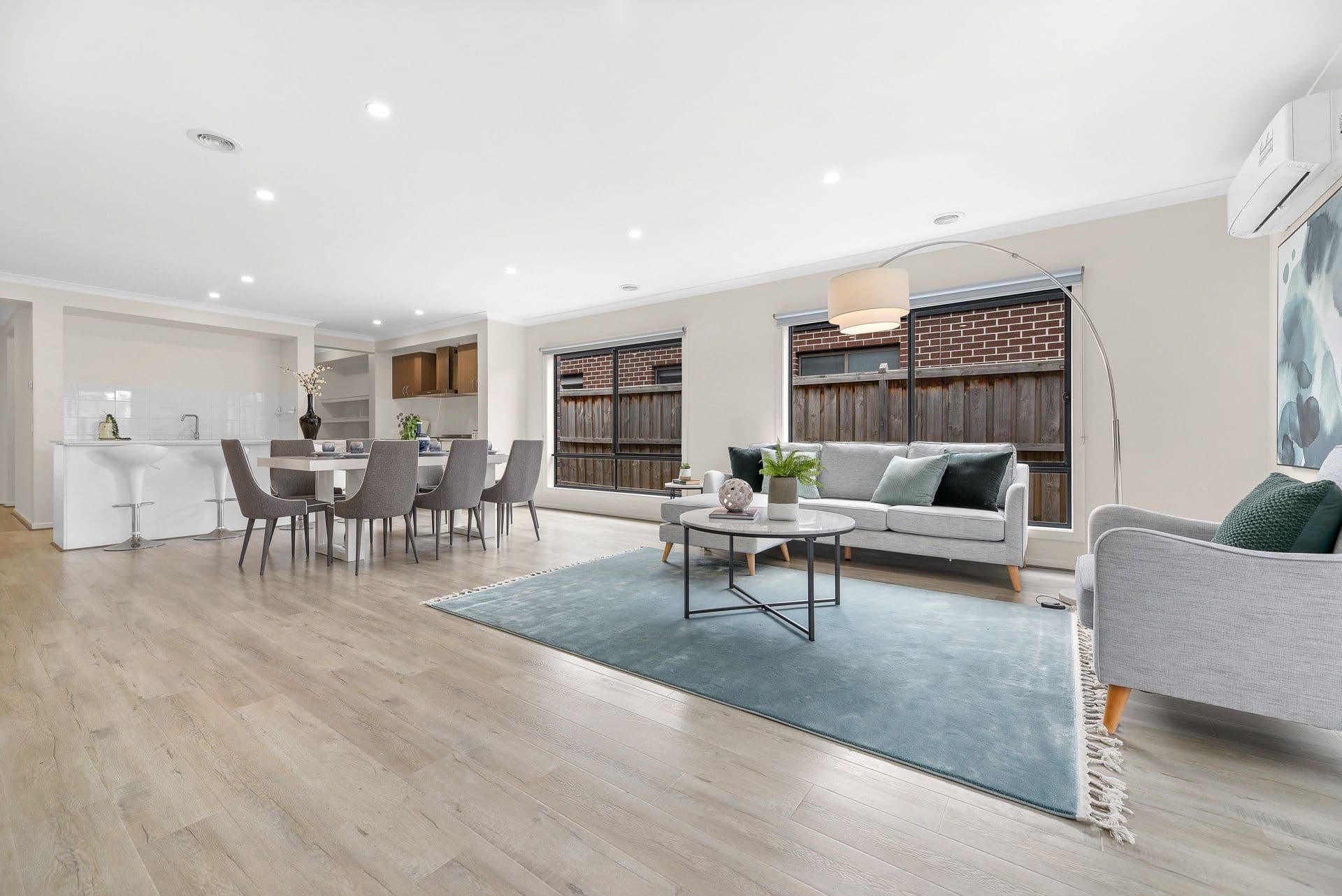 9 Mcnaughton Crescent, Berwick VIC 3806, Berwick - Thumbnail 4