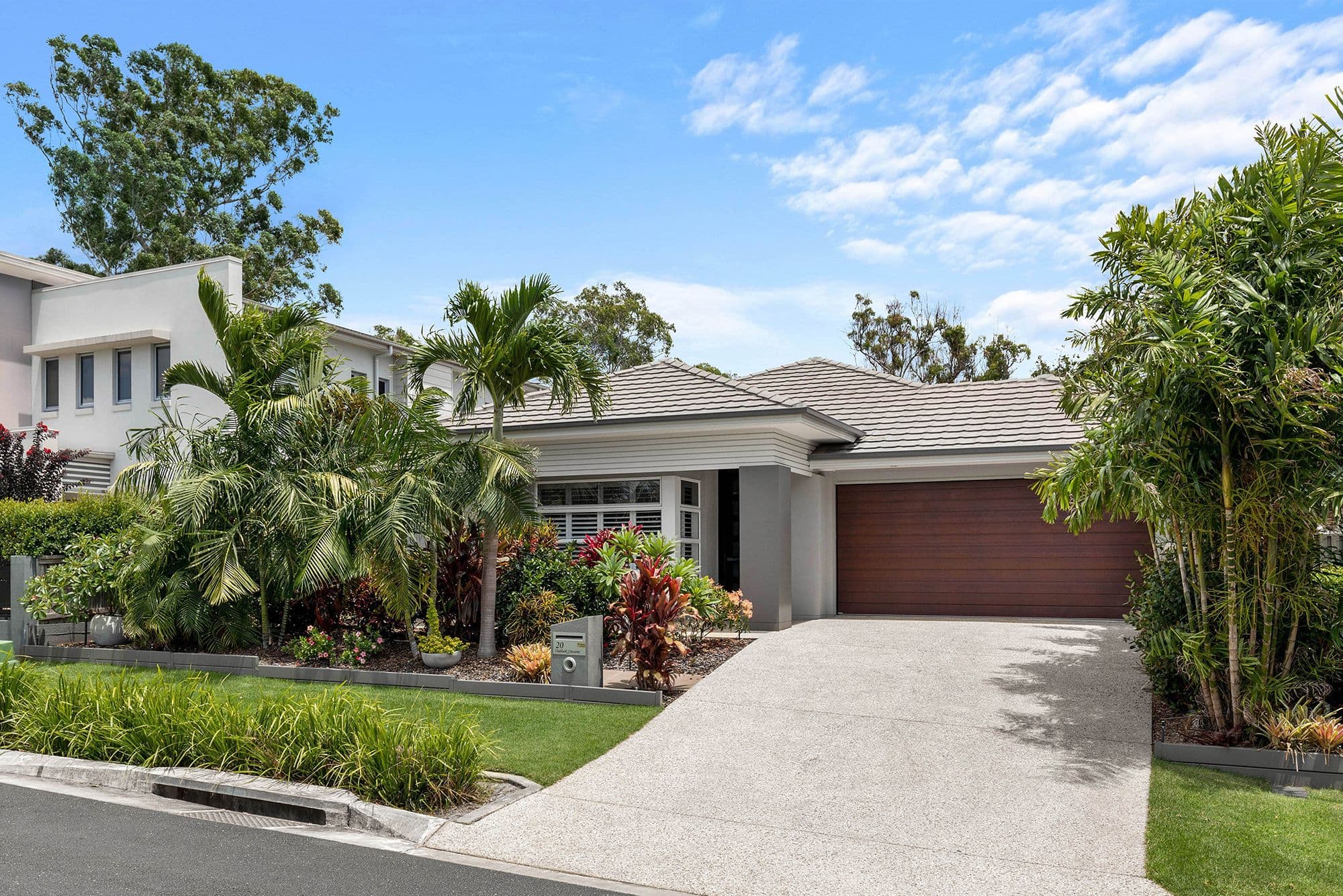 20 Outlook Crescent, Bridgeman Downs QLD 4035, Bridgeman Downs - Thumbnail 2