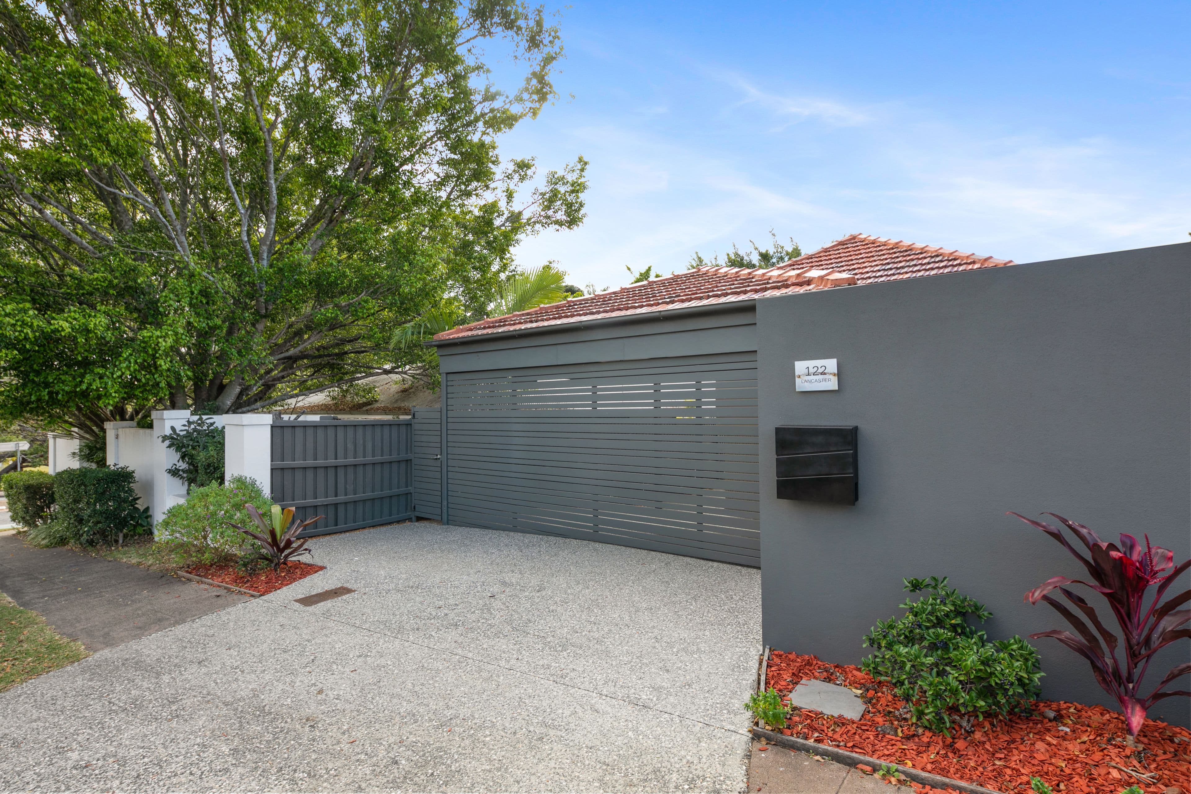 122 Lancaster Road, Ascot QLD 4007, Ascot - Thumbnail 2
