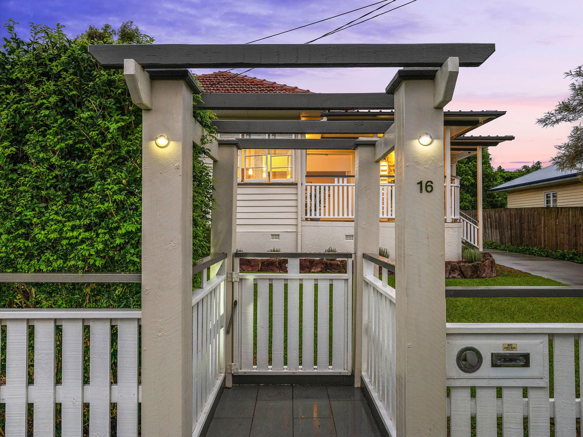 16 Baden Powell Street, Everton Park QLD 4053, Everton Park - Thumbnail 2
