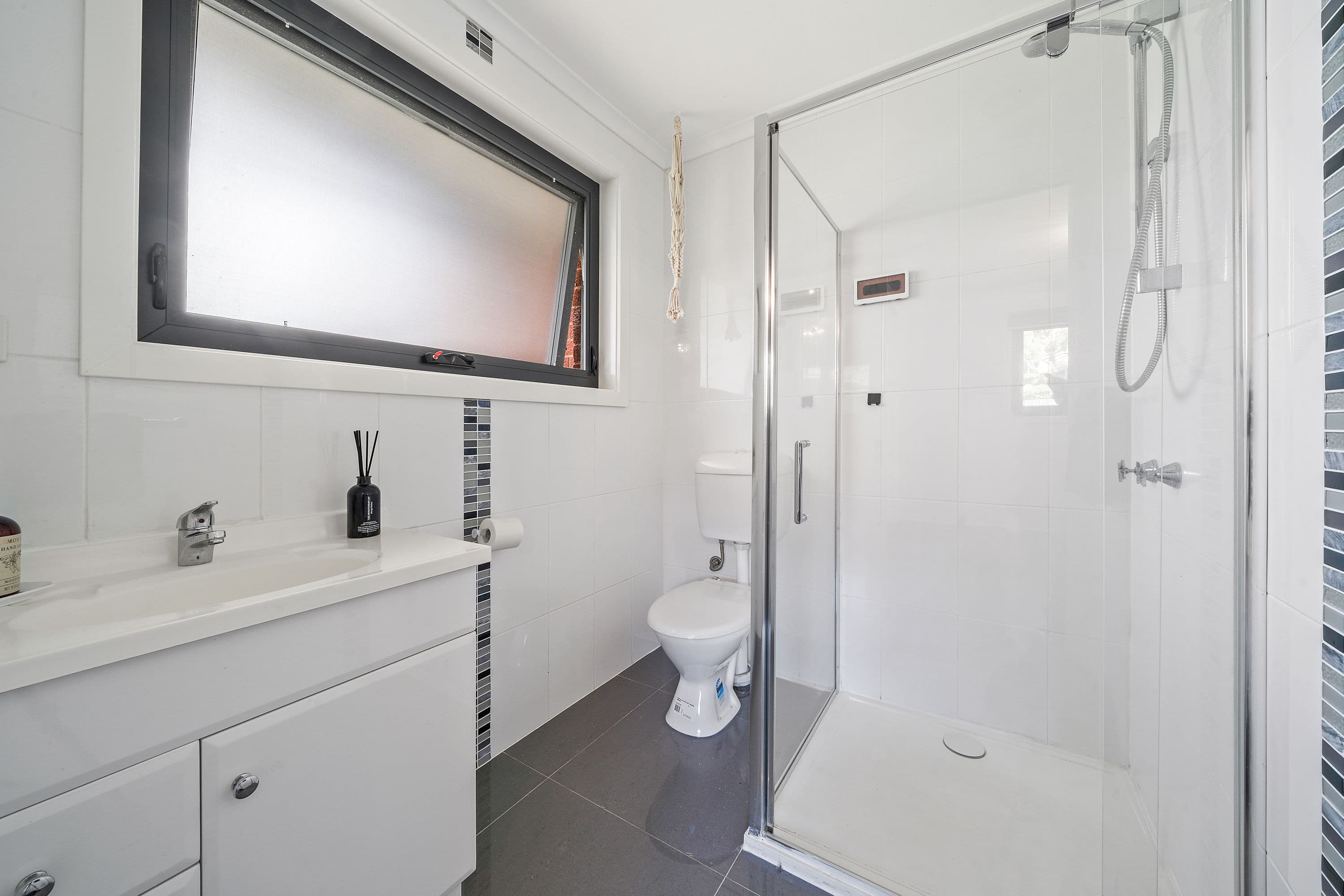 10 Gluyas Street, Farrer ACT 2607, Farrer - Thumbnail 8