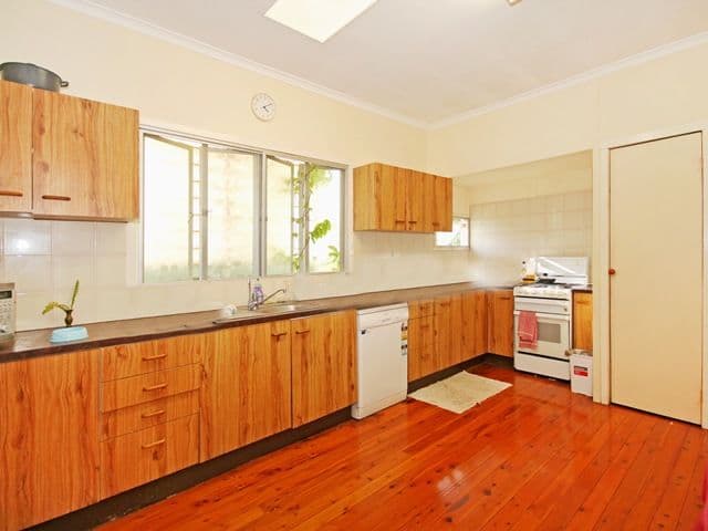 52 Sydney Street, KEDRON QLD 4031, Kedron - Thumbnail 4