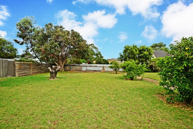 13 Parry Avenue, SOMERTON PARK SA 5044, Somerton Park - Thumbnail 4