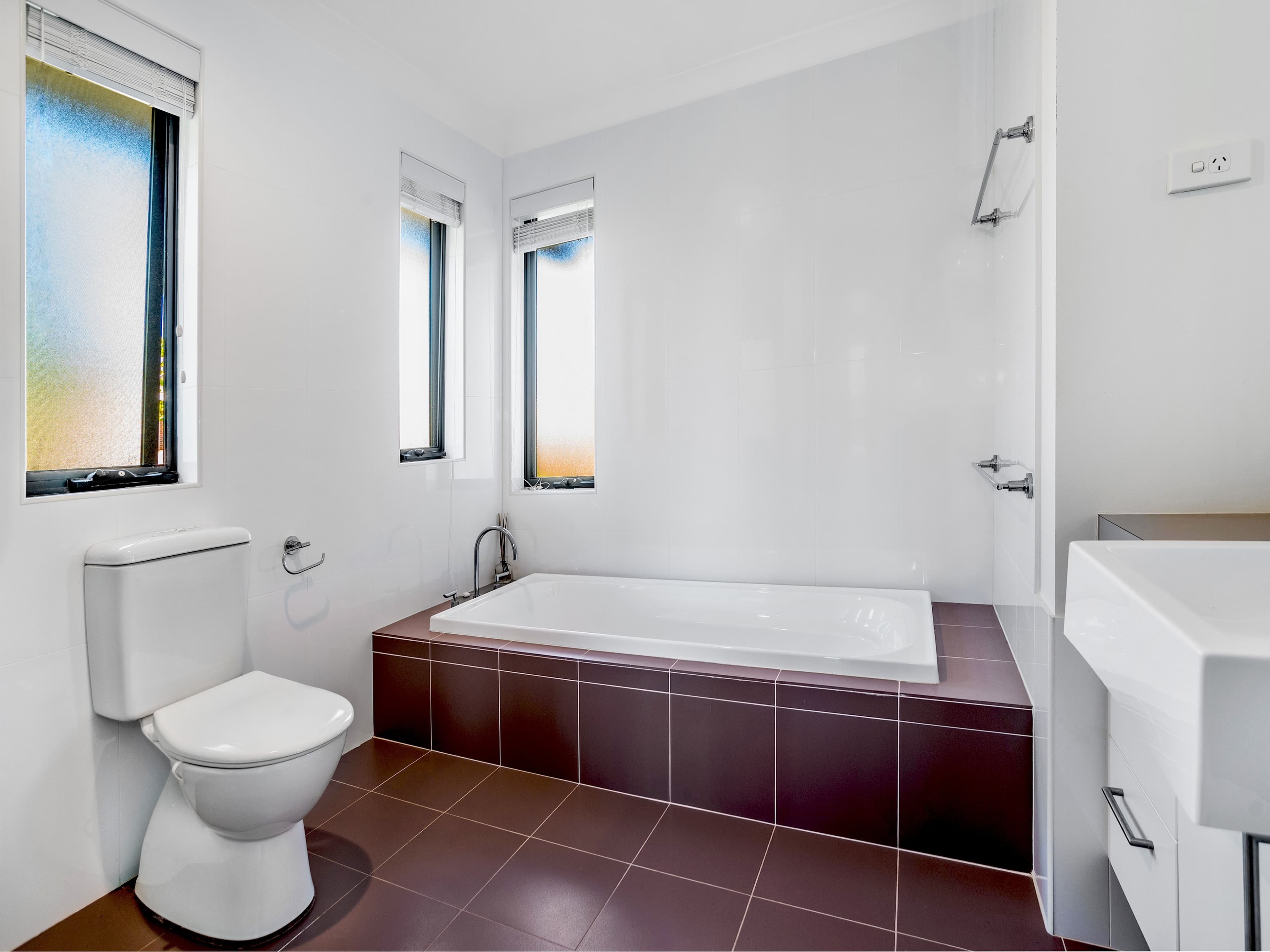 22 Frances Street, Helensburgh - Thumbnail 7