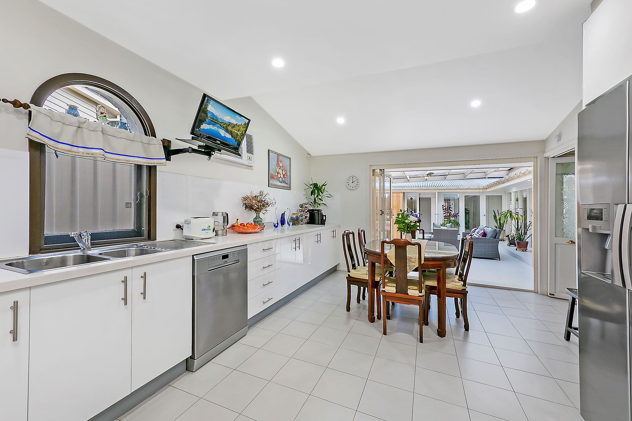 2 Camelot Court, Carlingford NSW 2118, Carlingford - Thumbnail 4