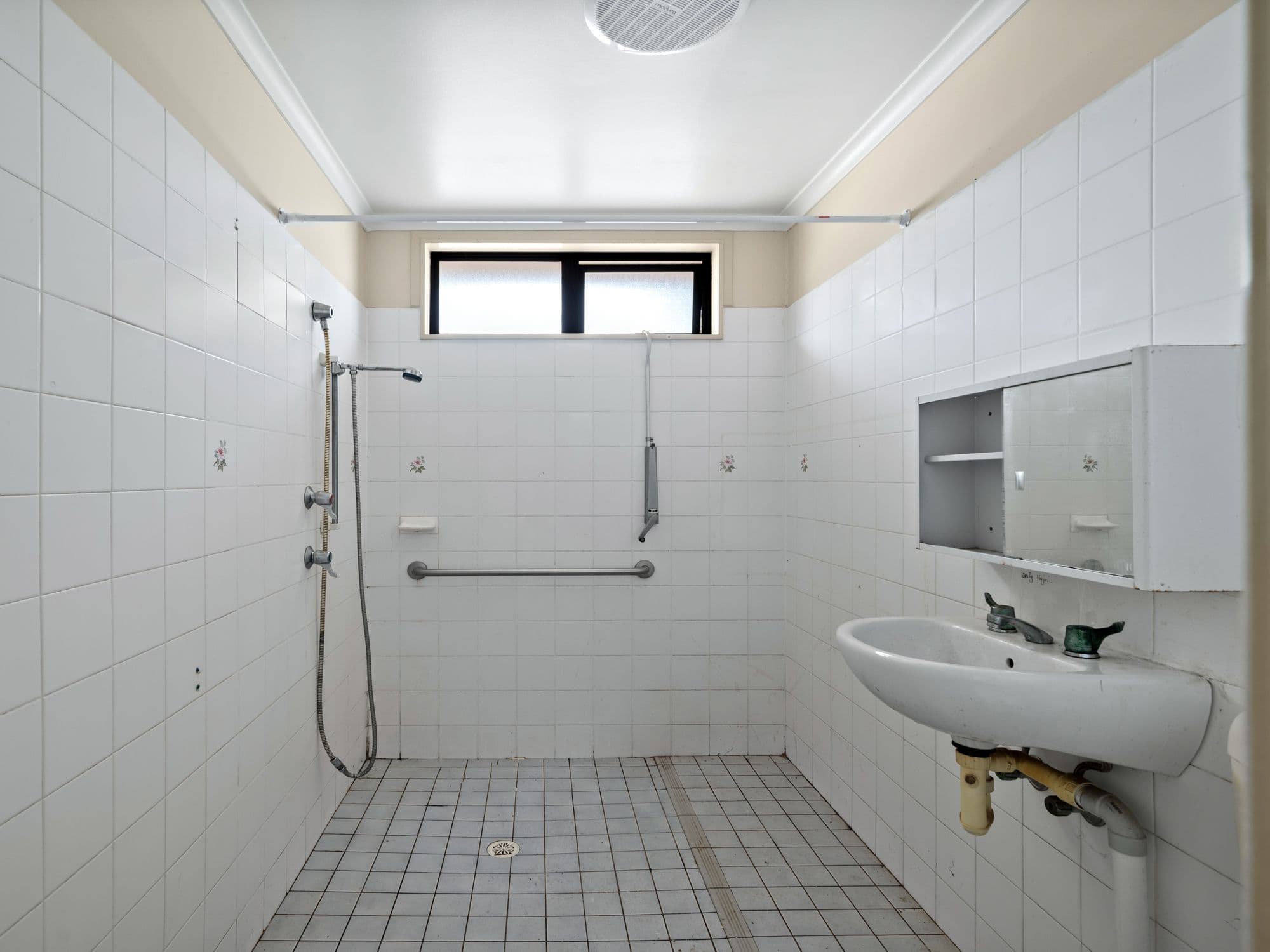 2 Wanganella Way, Airds NSW 2560, Airds - Thumbnail 6