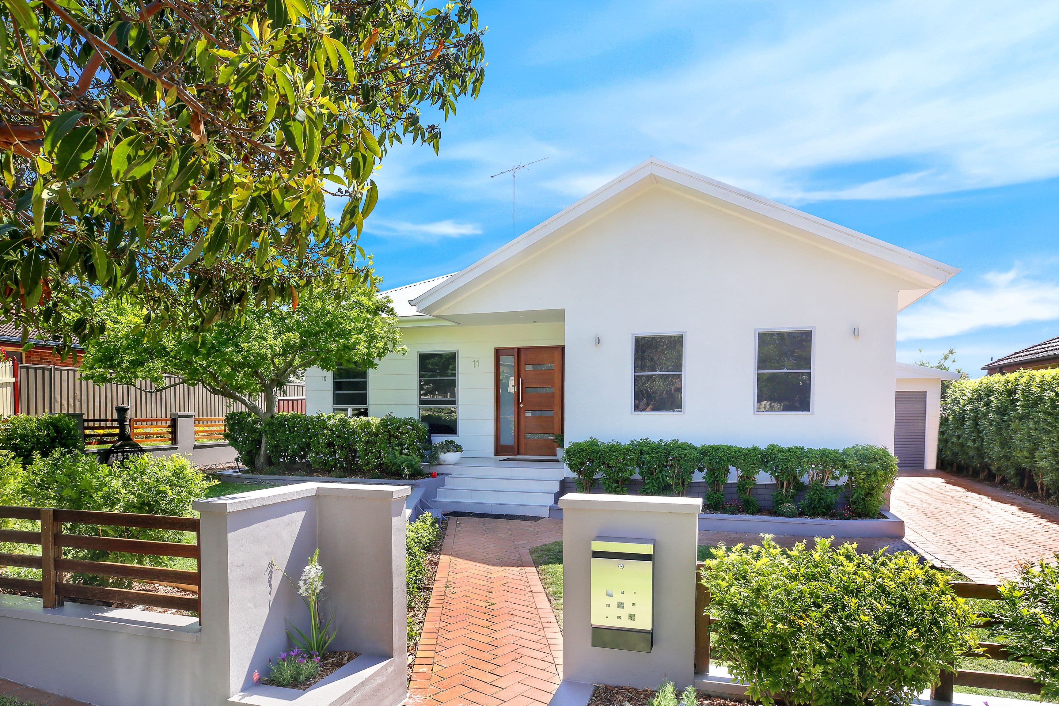11 Dubarda Street, Engadine - Image 1