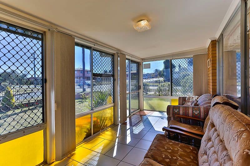 28 Tara Street, WILSONTON QLD 4350, Wilsonton - Thumbnail 2