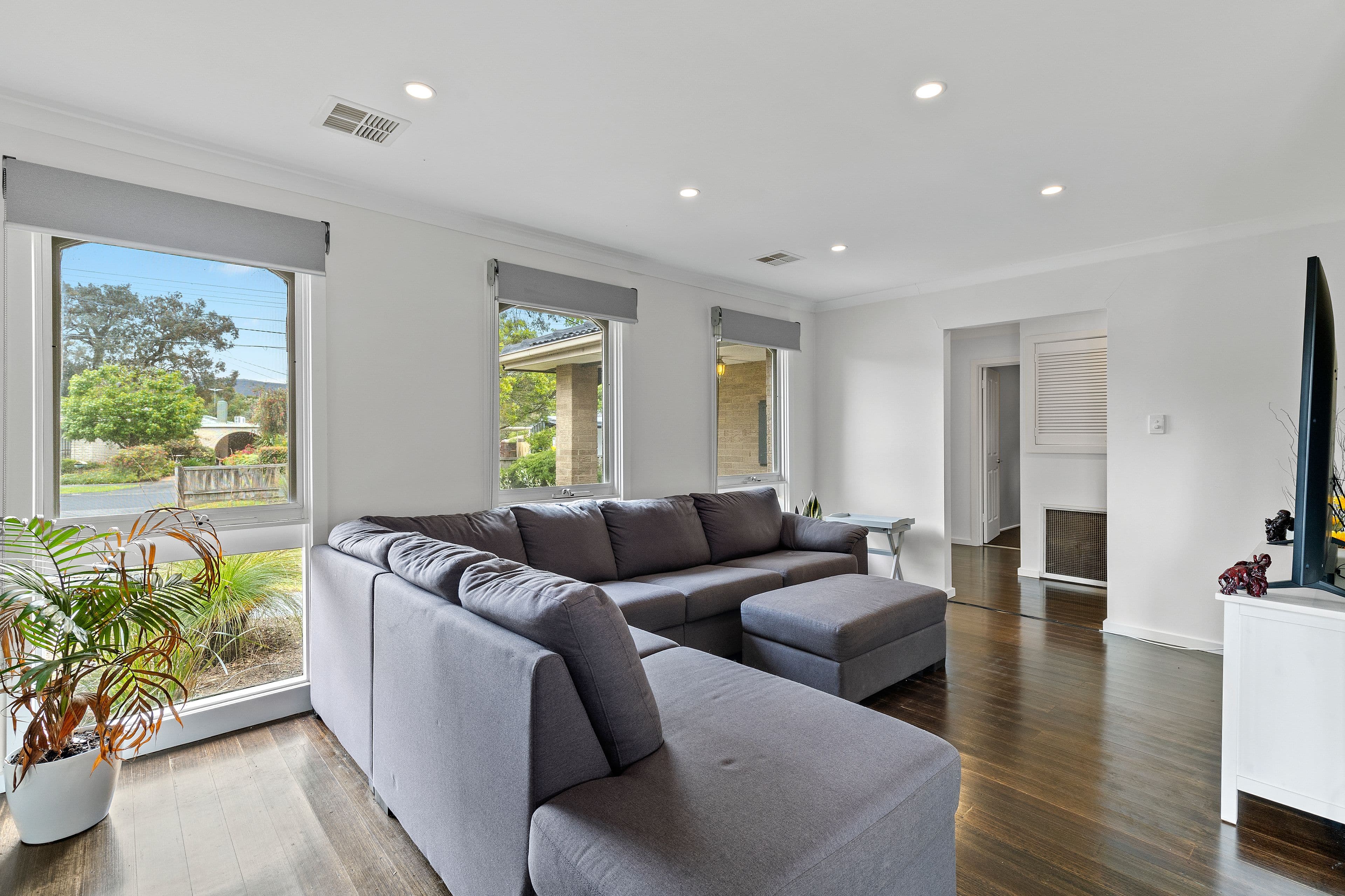 54 Rathmullen Road, Boronia VIC 3155, Boronia - Thumbnail 3