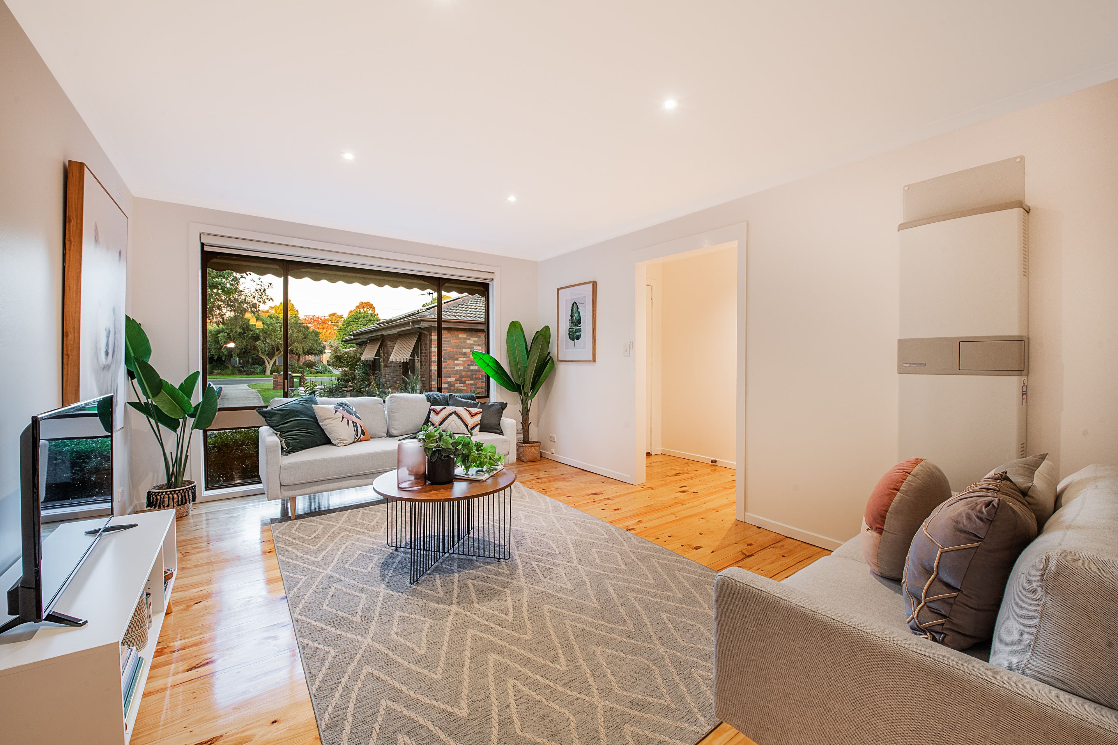 18 Renwick Road, Ferntree Gully VIC 3156, Ferntree Gully - Thumbnail 3
