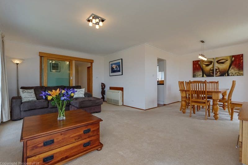 11 Maluka Street, BELLERIVE TAS 7018, Bellerive - Thumbnail 2