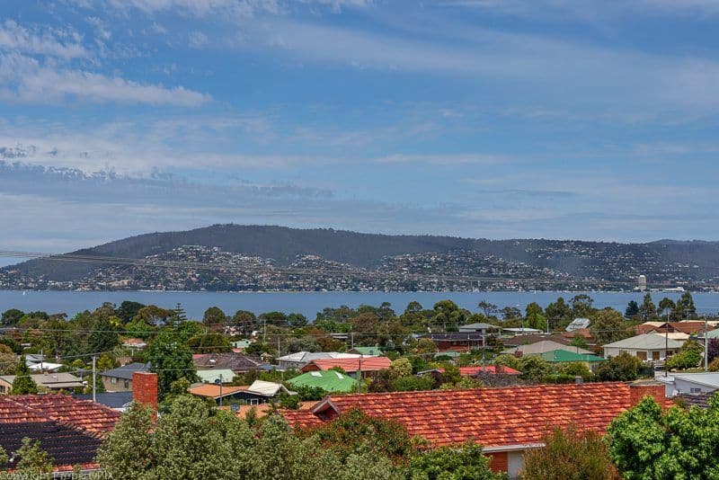 11 Maluka Street, BELLERIVE TAS 7018, Bellerive - Thumbnail 5