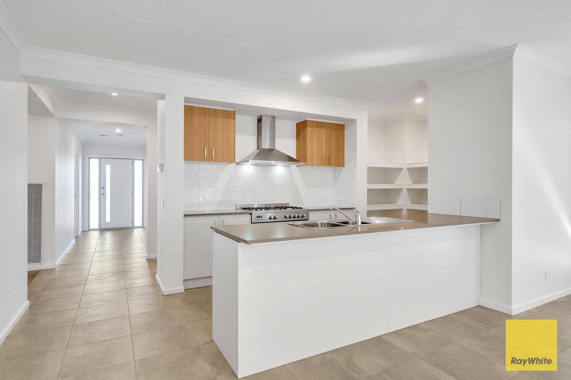 33 Henderson Drive, Tarneit VIC 3029, Tarneit - Thumbnail 5