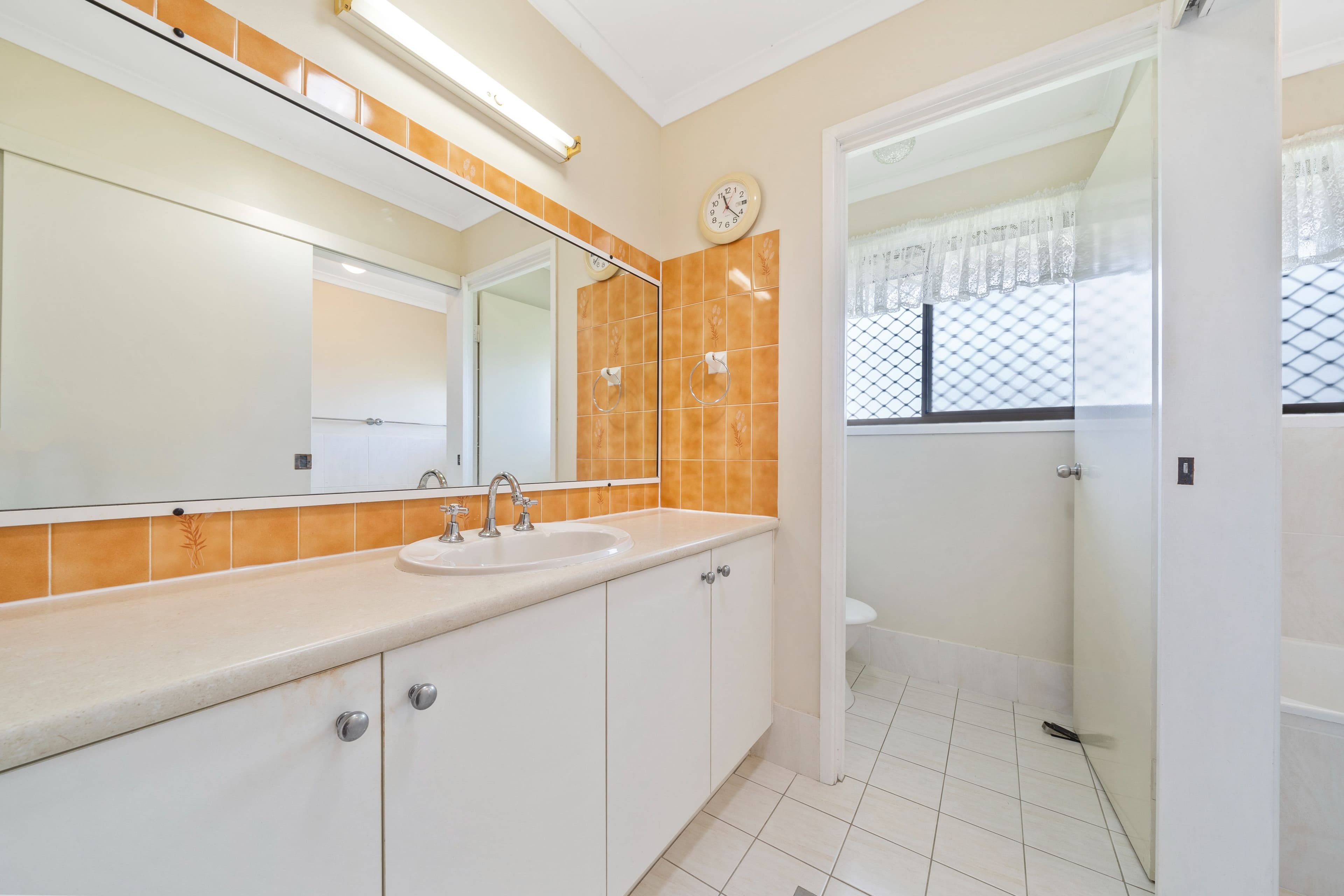 93 Mount Warren Boulevard, Mount Warren Park QLD 4207, Mount Warren Park - Thumbnail 8