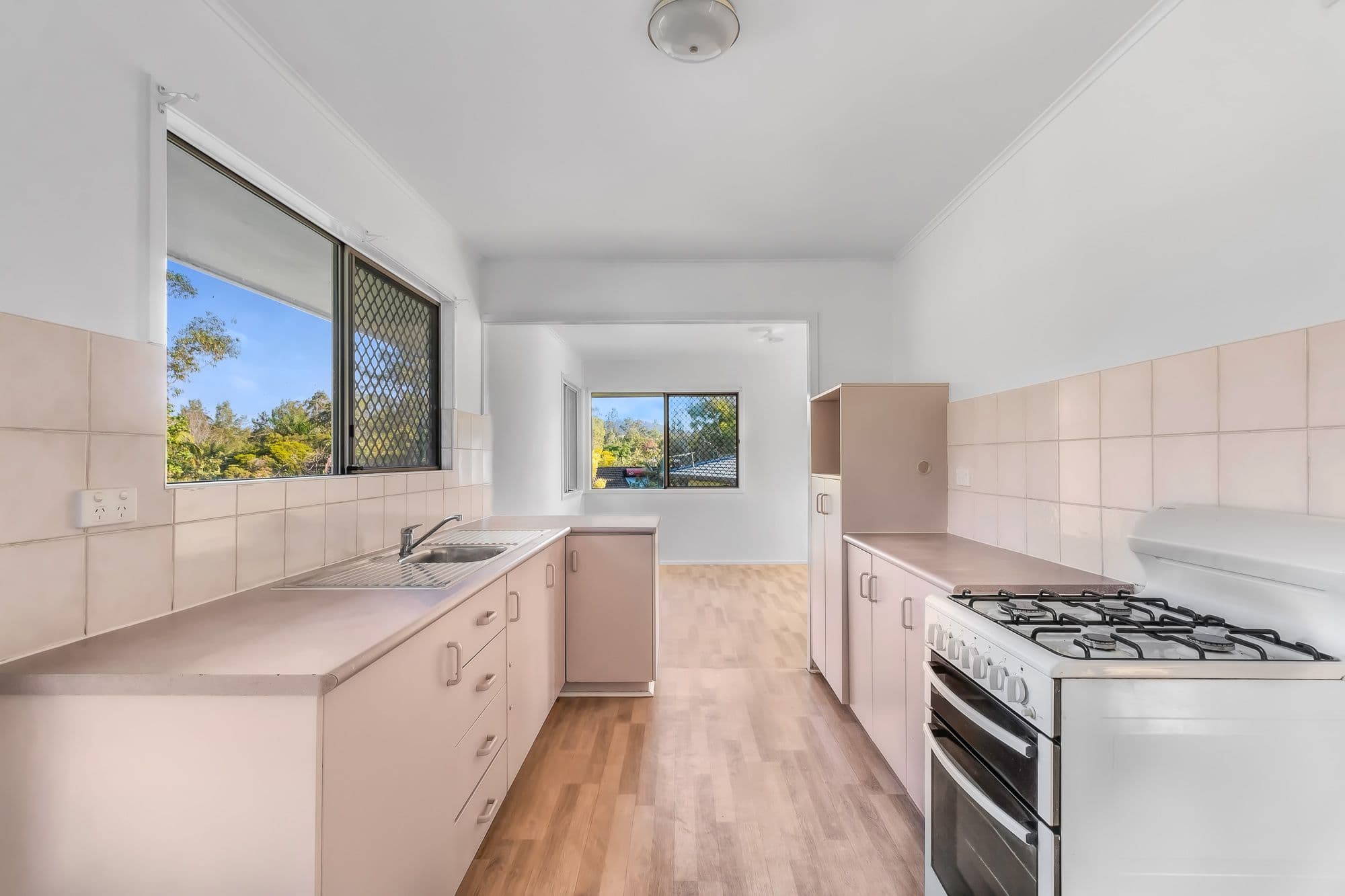 5 Pilton Place, The Gap QLD 4061, The Gap - Thumbnail 5