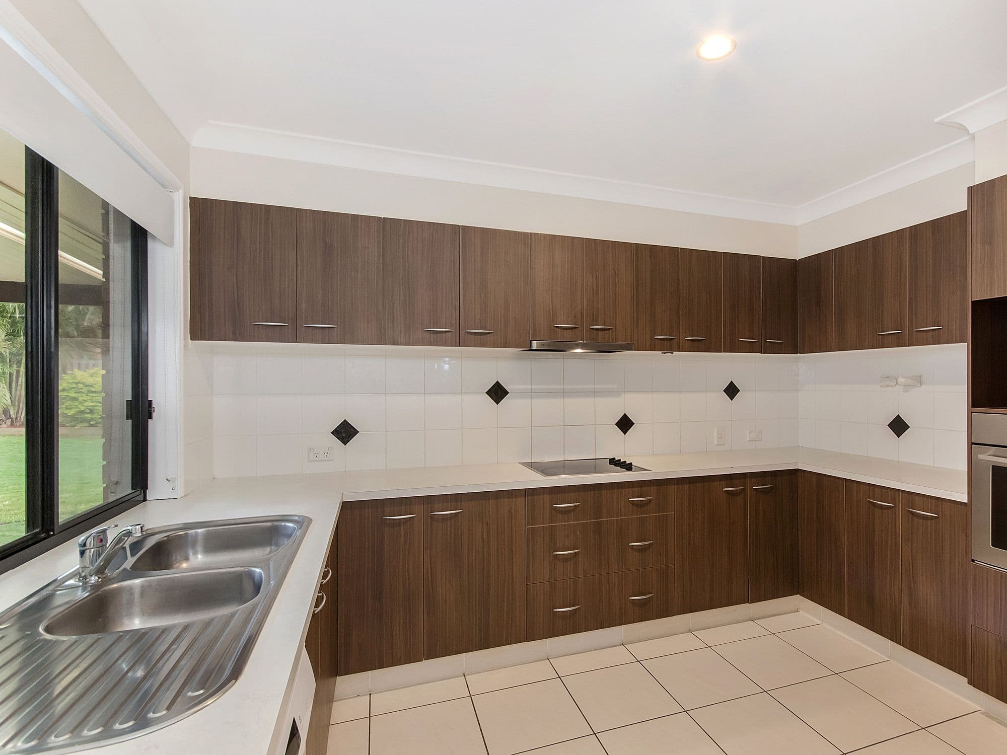 10 Lauren Grove, Upper Coomera QLD 4209, Upper Coomera - Thumbnail 7