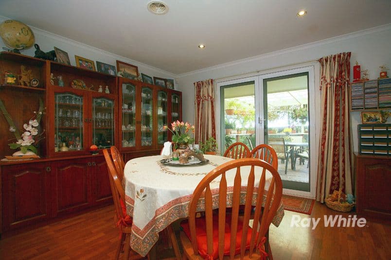 6 Shady Close, NARRE WARREN SOUTH VIC 3805, Narre Warren South - Thumbnail 8