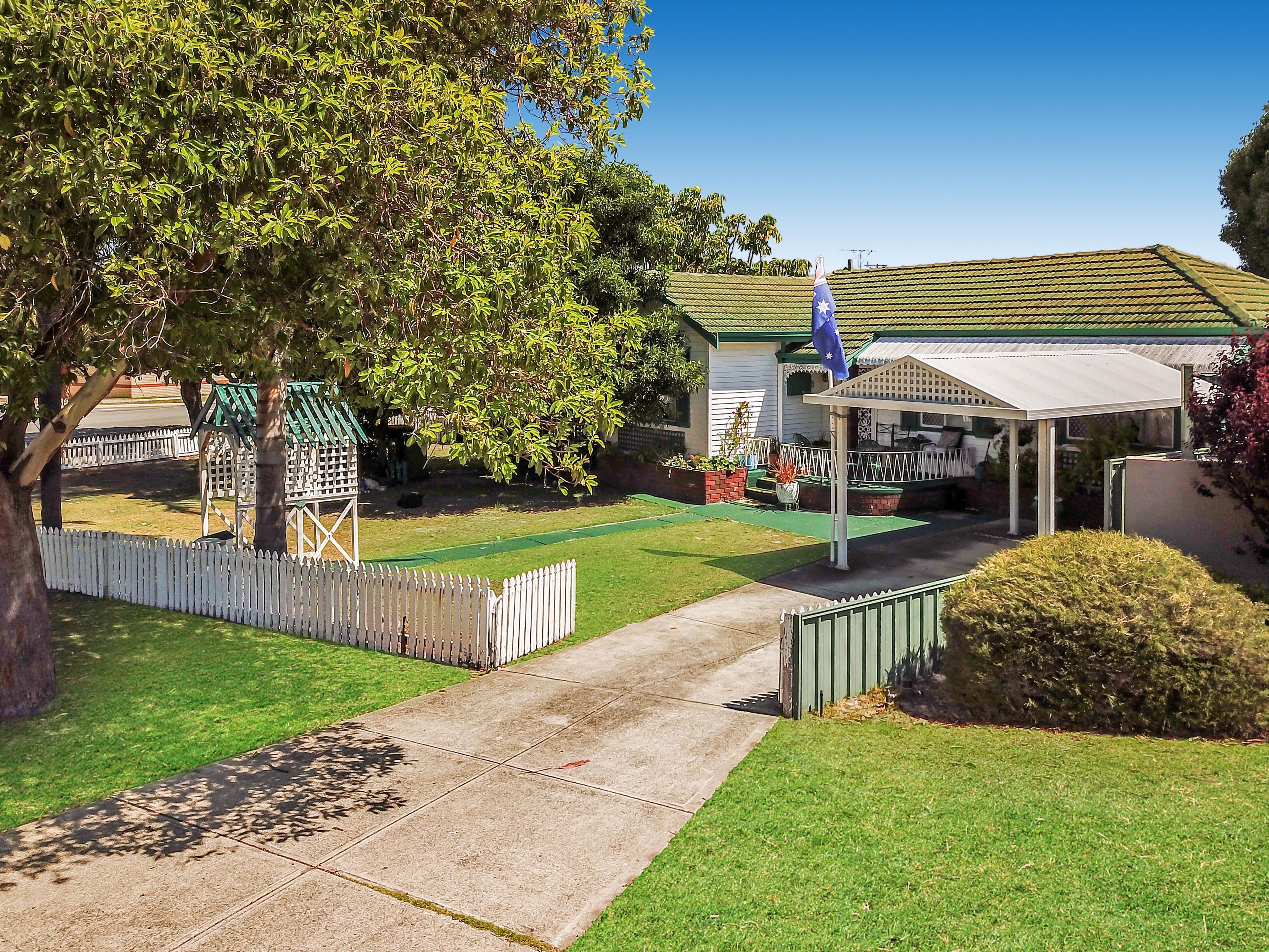 1 Cromer Road, Brentwood WA 6153, Brentwood - Image 1