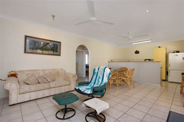6 Boucaut Crescent, MALAK NT 0812, Malak - Thumbnail 4