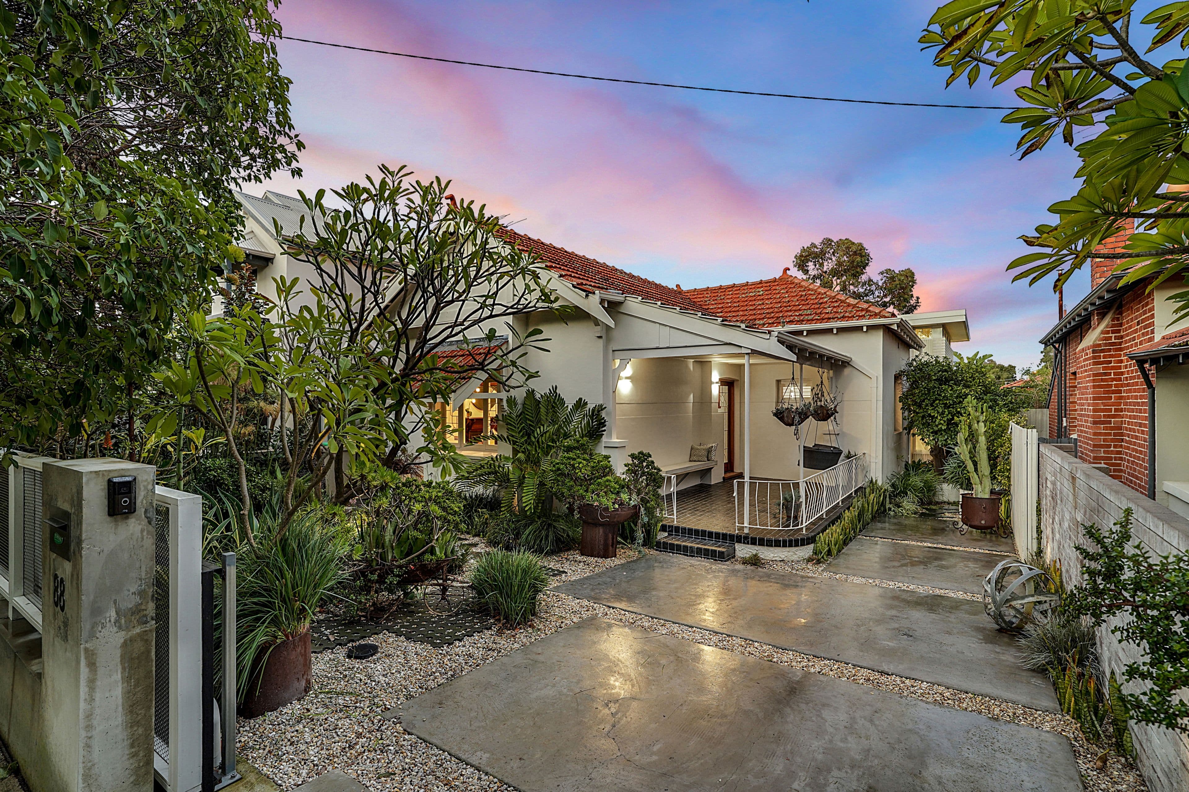 88 Shakespeare Street, Mount Hawthorn WA 6016, Mount Hawthorn - Thumbnail 2