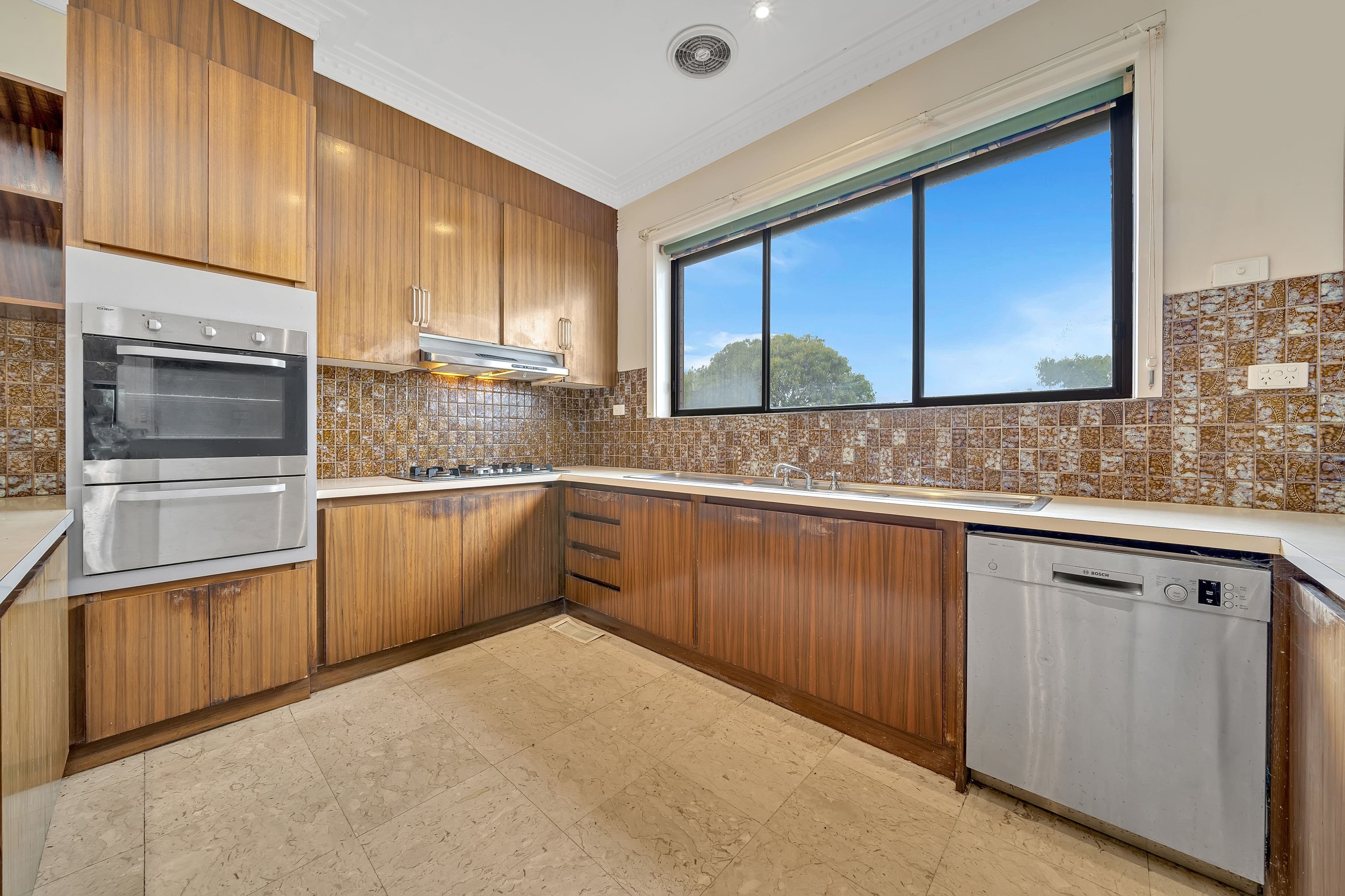 395 Blackburn Road, Burwood East VIC 3151, Burwood East - Thumbnail 3