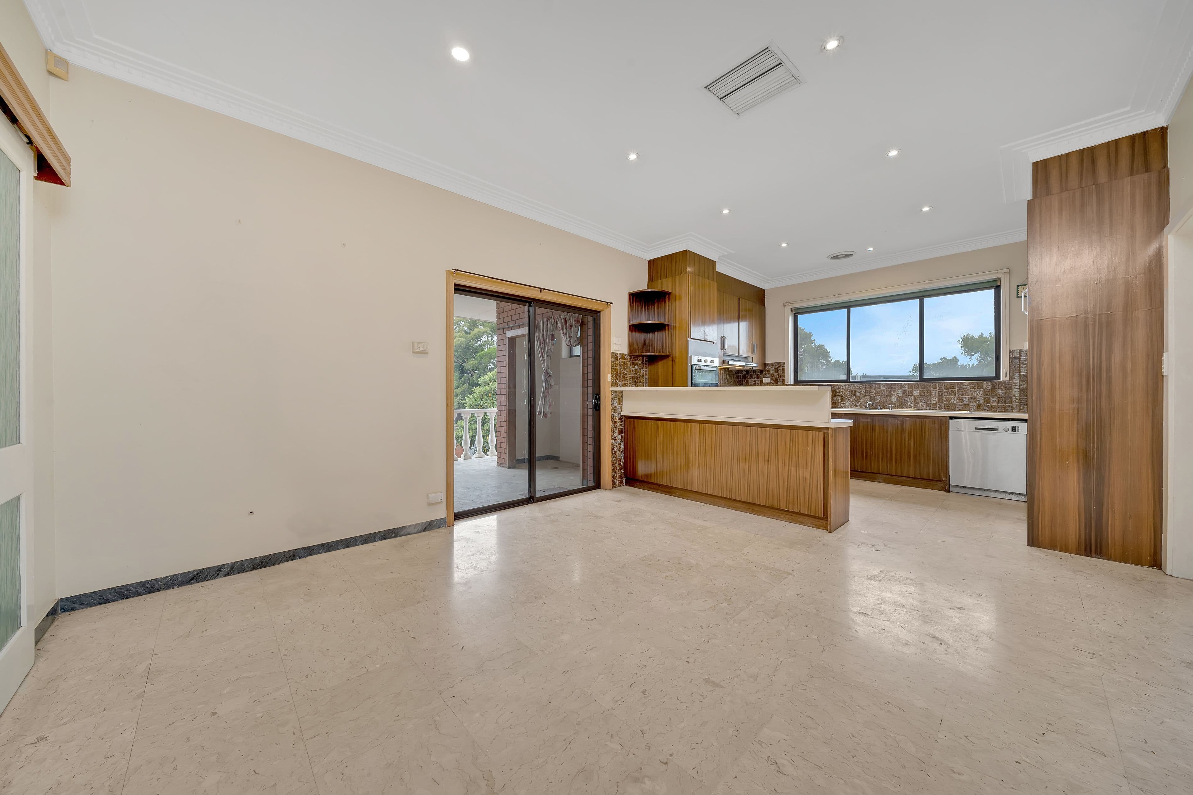 395 Blackburn Road, Burwood East VIC 3151, Burwood East - Thumbnail 4