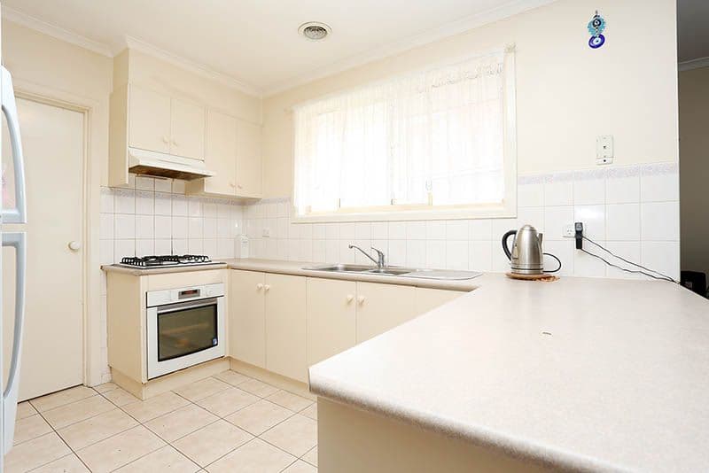 1 Lugano Street, Lalor VIC 3075, Lalor - Thumbnail 2