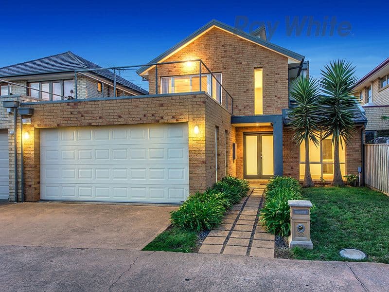 32 Grand Canal Boulevard, Sanctuary Lakes VIC 3030, Sanctuary Lakes - Image 1
