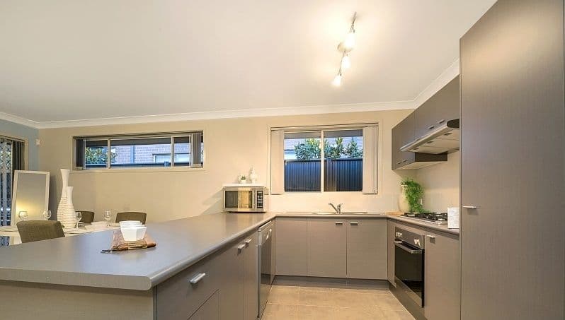 28 Lilypad Avenue, The Ponds - Thumbnail 2