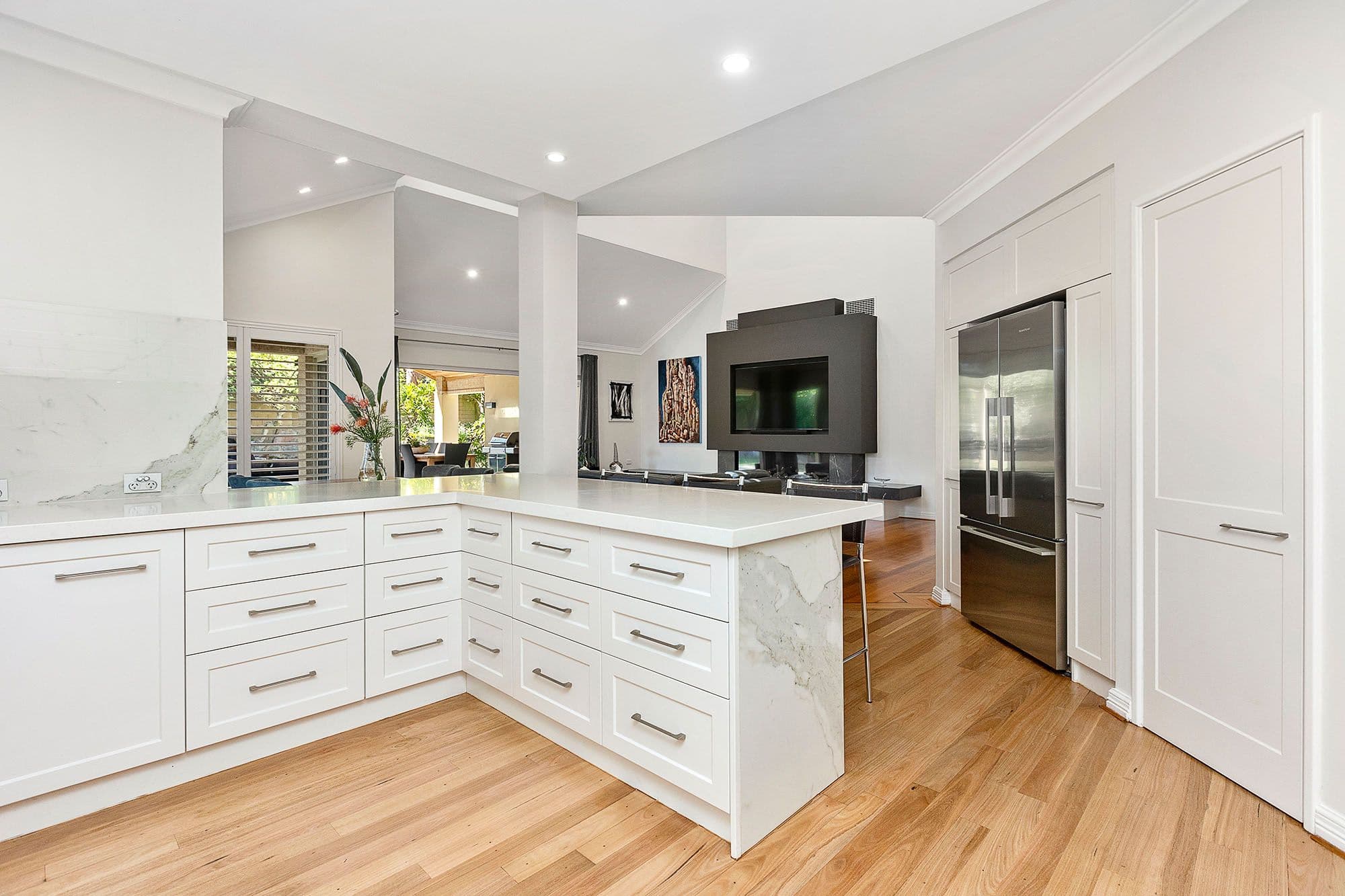 16 Bellevue Avenue, Dalkeith WA 6009, Dalkeith - Thumbnail 3