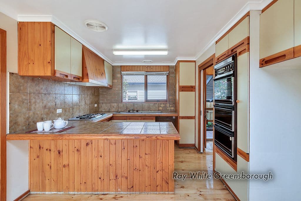 12 Stowe Avenue, Greensborough VIC 3088, Greensborough - Thumbnail 7