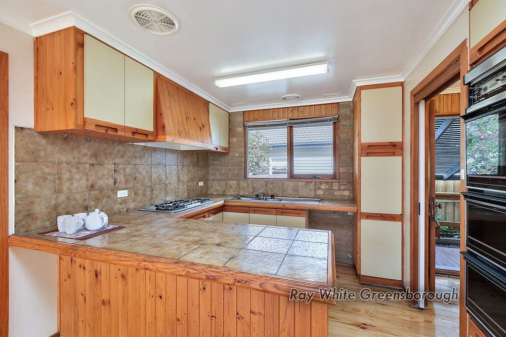 12 Stowe Avenue, Greensborough VIC 3088, Greensborough - Thumbnail 8
