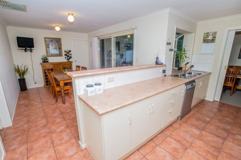 60 Darebin Street, MILE END SA 5031, Mile End - Thumbnail 2