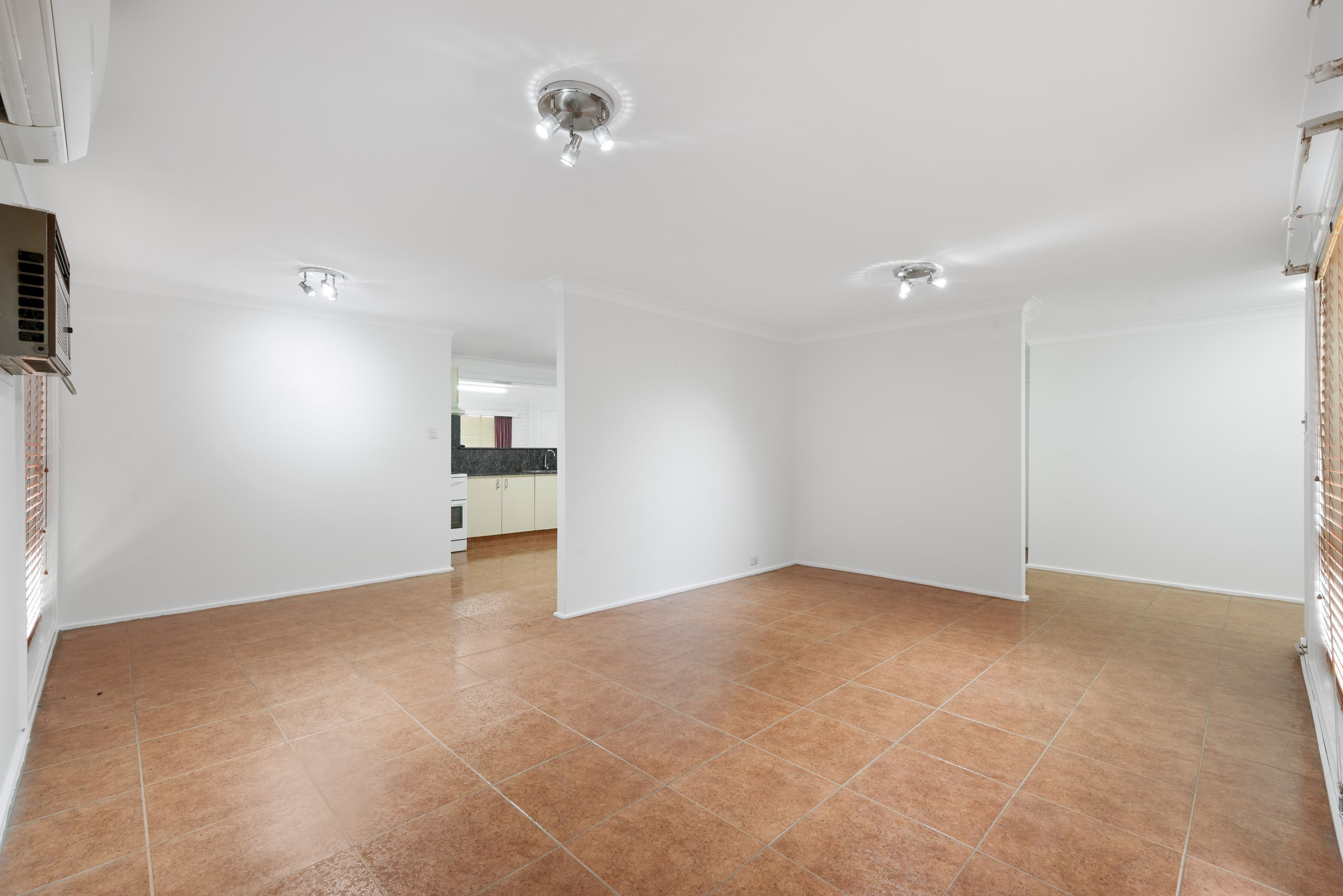 41 Randall Avenue, Minto NSW 2566, Minto - Thumbnail 3