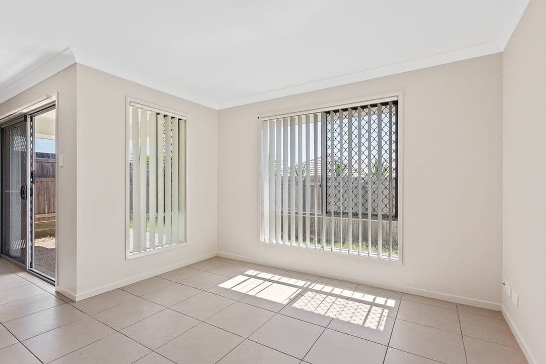 6 Mcilwaith Street, North Lakes QLD 4509, North Lakes - Thumbnail 5