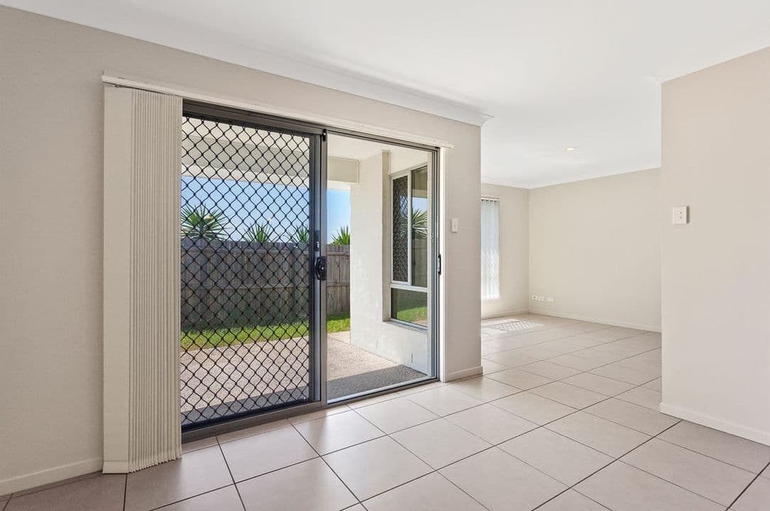6 Mcilwaith Street, North Lakes QLD 4509, North Lakes - Thumbnail 6