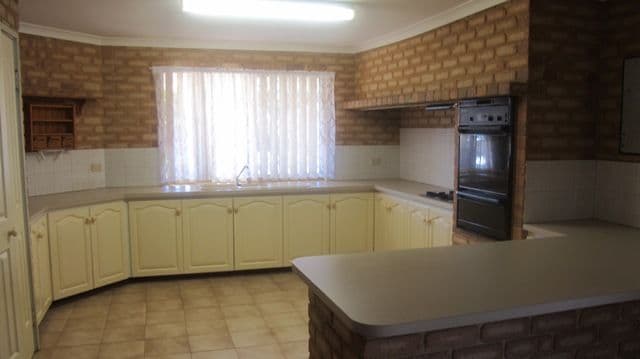 41 Cooper Circuit, MOUNT TARCOOLA WA 6530, Mount Tarcoola - Thumbnail 2