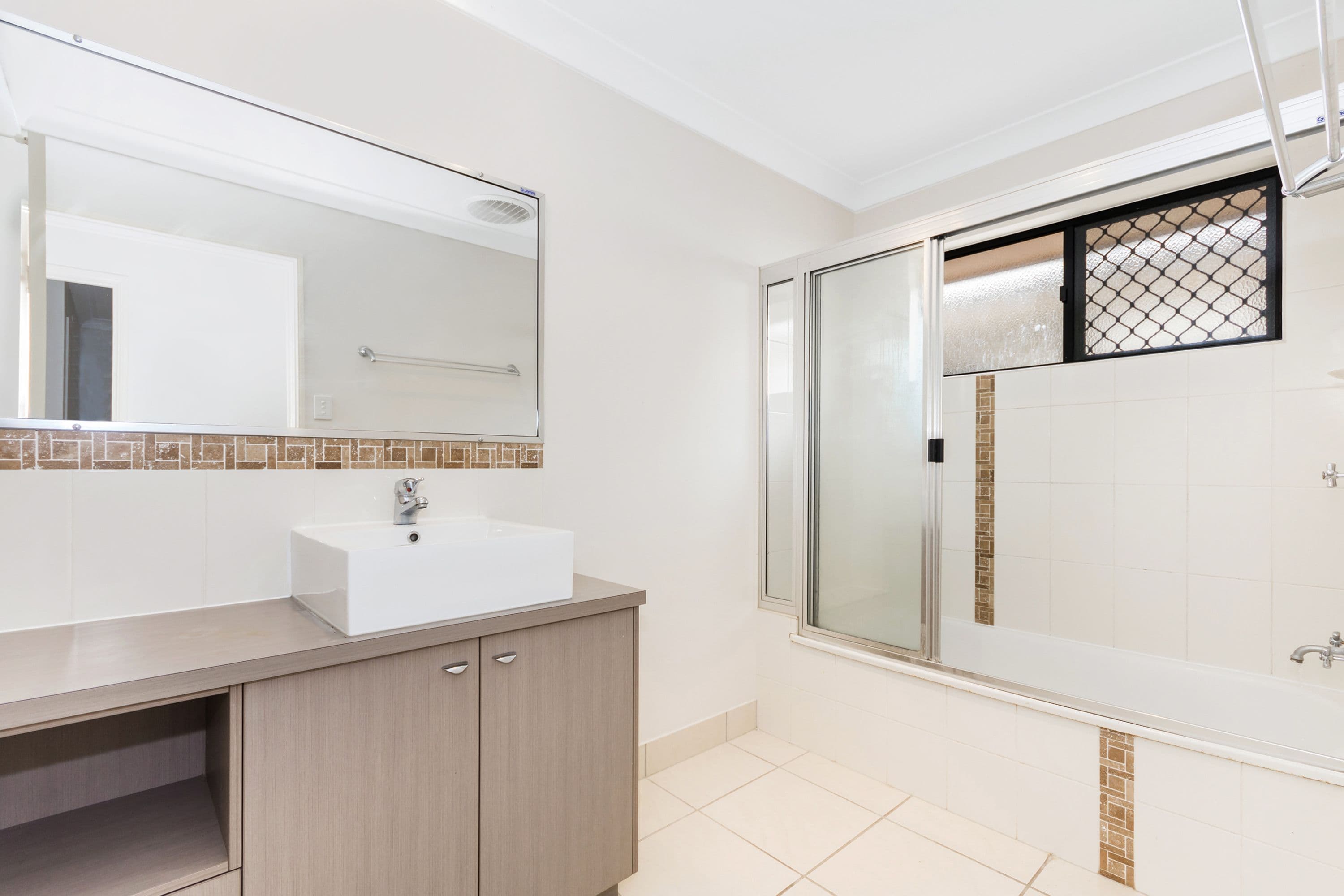 212 Freshwater Drive, Douglas QLD 4814, Douglas - Thumbnail 4