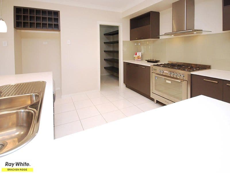 24 Singleton Place, BALD HILLS QLD 4036, Bald Hills - Thumbnail 2