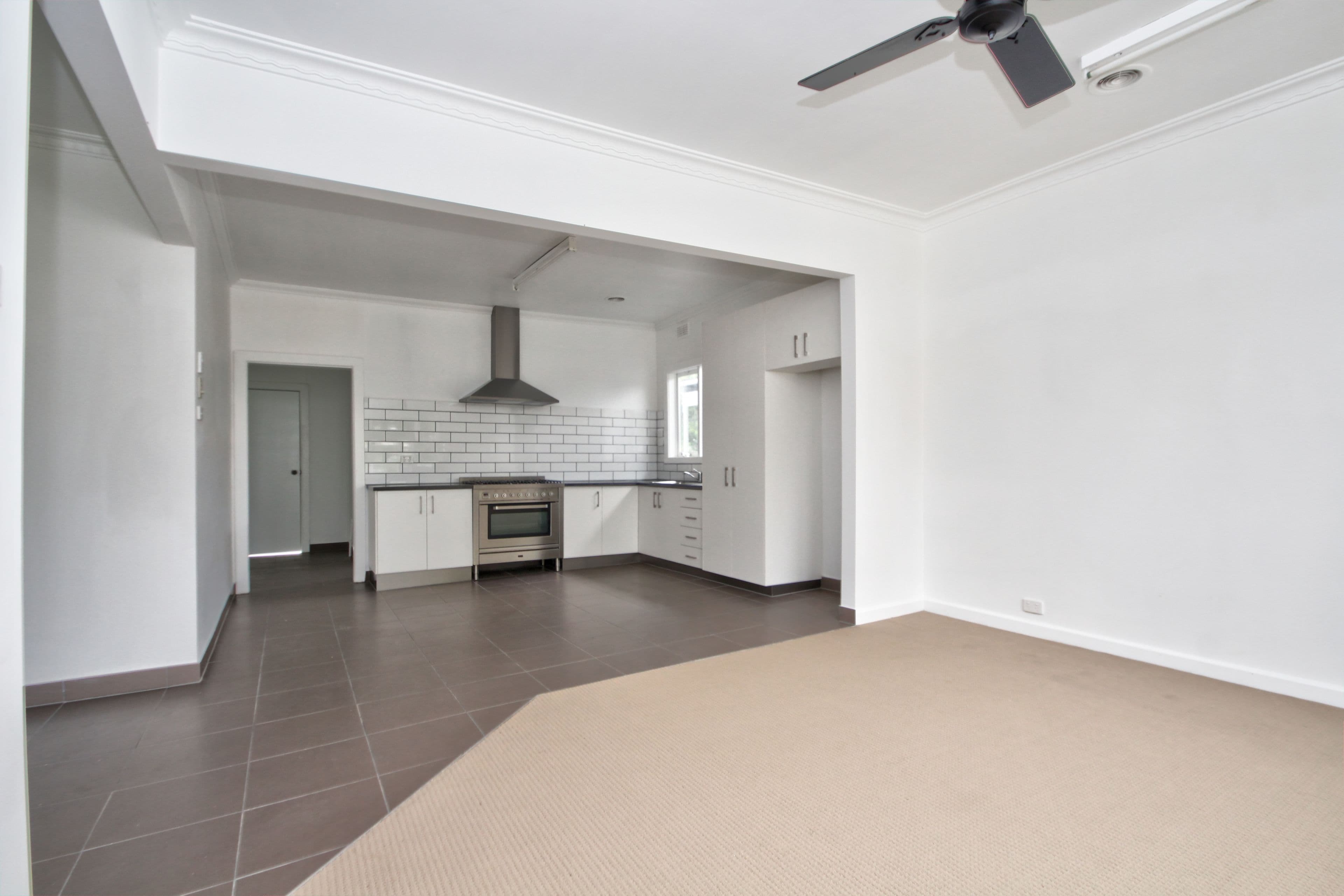 56 Broadway Street, Cobram VIC 3644, Cobram - Thumbnail 2
