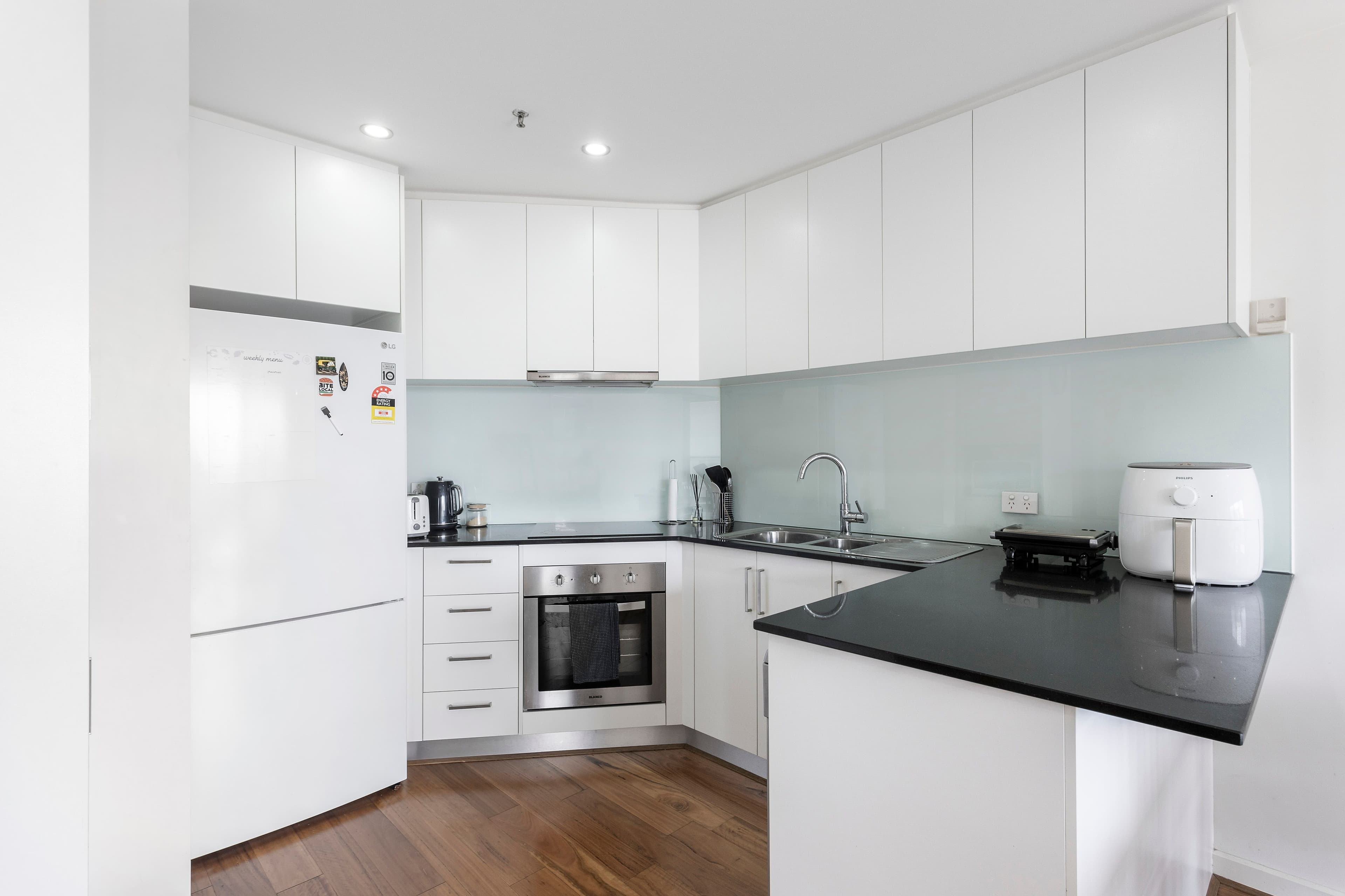 80 Balcombe Road, Mentone VIC 3194, Mentone - Thumbnail 3