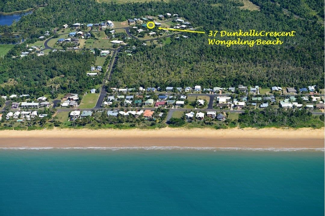 37 Dunkalli Crescent, Wongaling Beach QLD 4852, Wongaling Beach - Thumbnail 2