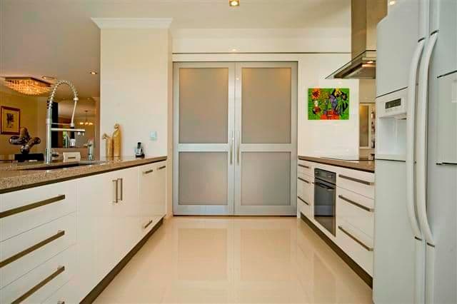 2130 Carlton Drive, HOPE ISLAND QLD 4212, Hope Island - Thumbnail 4