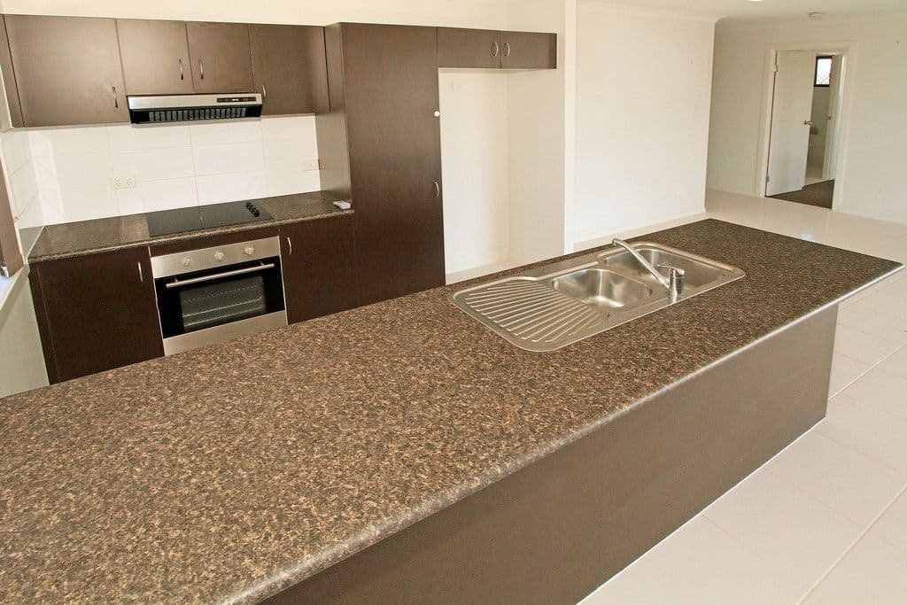 35 Leichhardt Drive, Gracemere QLD 4702, Gracemere - Thumbnail 3