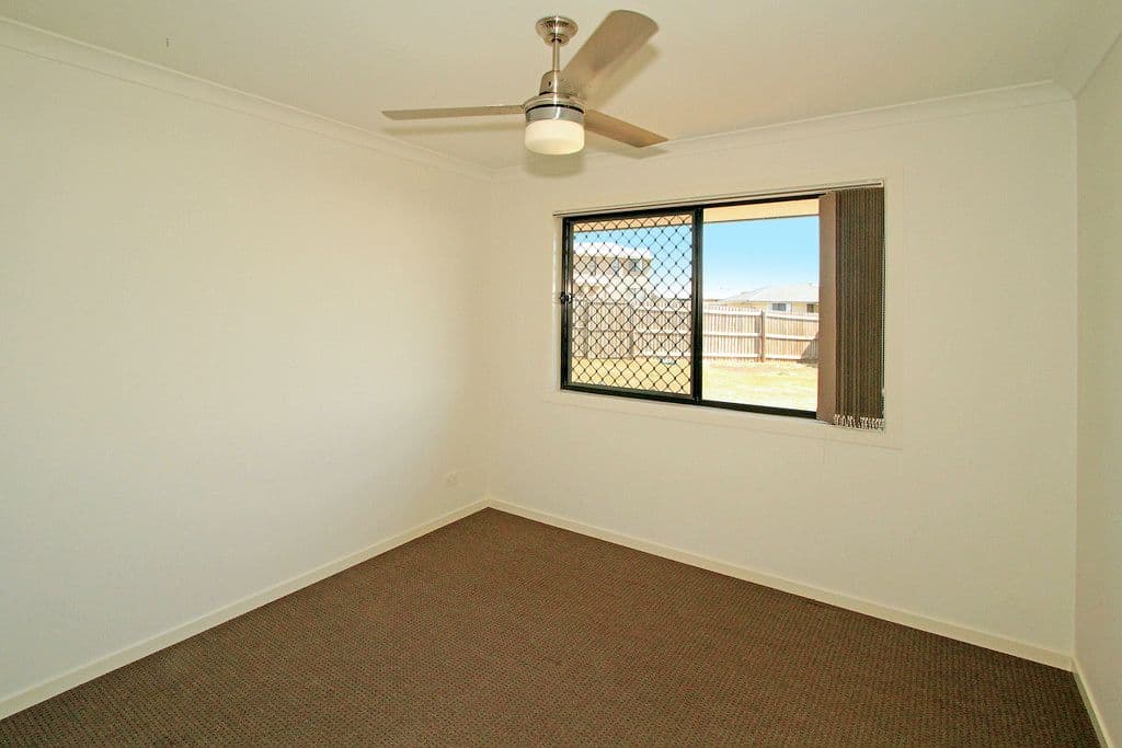 35 Leichhardt Drive, Gracemere QLD 4702, Gracemere - Thumbnail 8