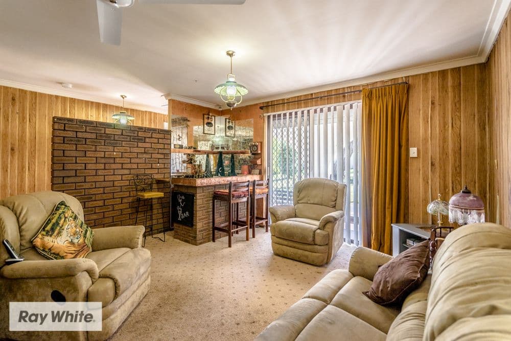 35 Denston Way, Girrawheen WA 6064, Girrawheen - Thumbnail 3