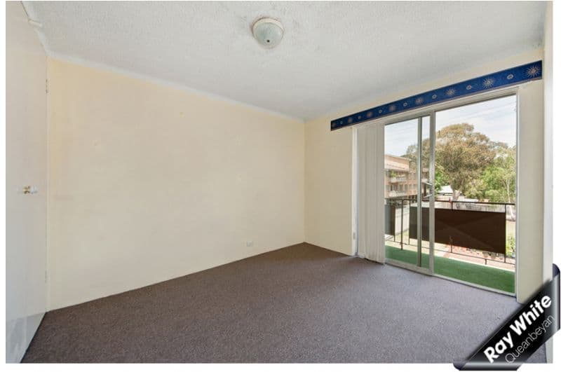 52 Trinculo Place, QUEANBEYAN EAST NSW 2620, Queanbeyan East - Thumbnail 2