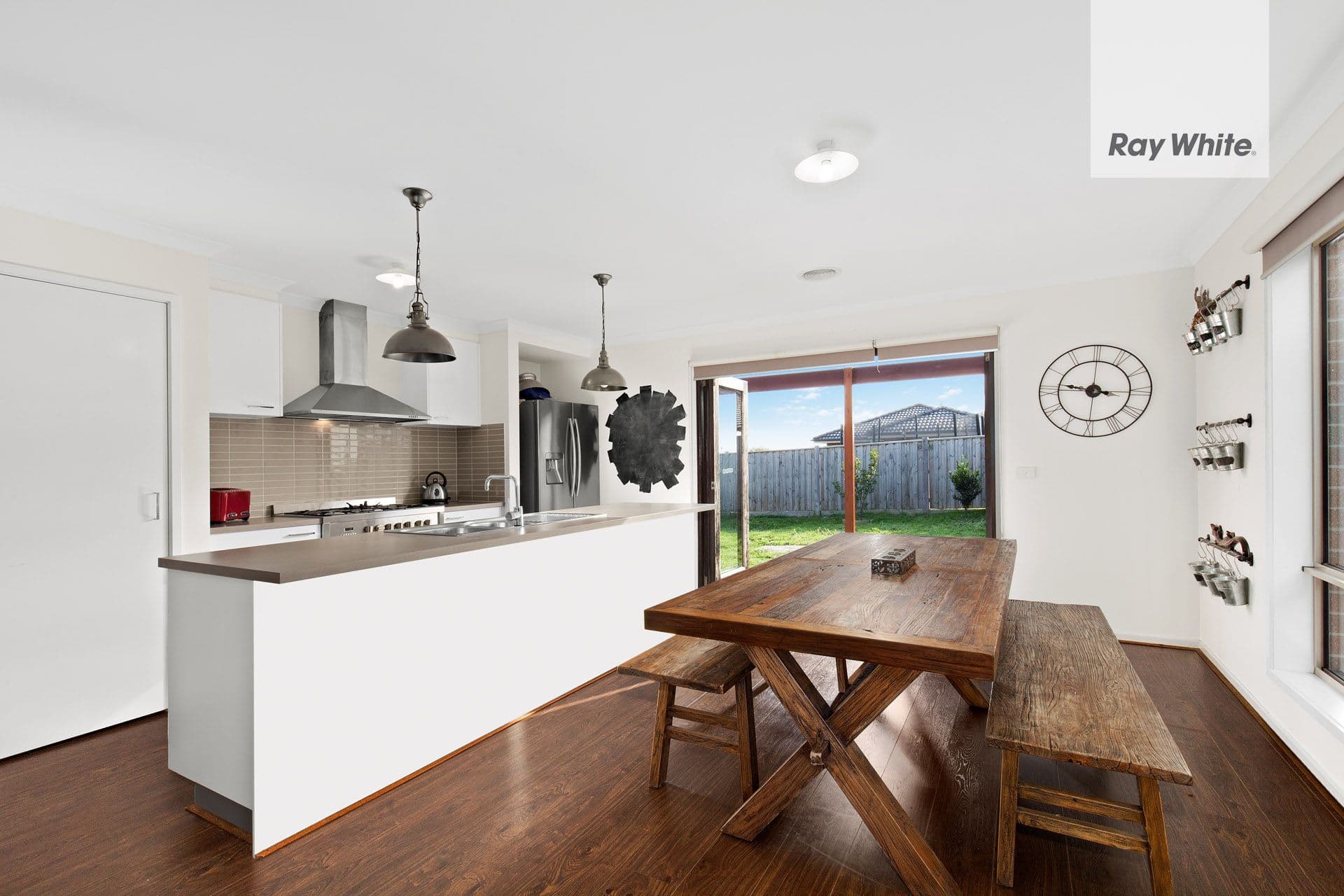 12 Belleview Crescent, Beveridge VIC 3753, Beveridge - Thumbnail 3